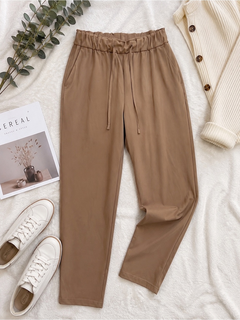 Hilary Radley Camel Pull-On Jogger Pants Size Medium